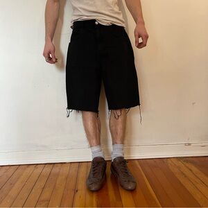 Men's Black Frayed Hem Shorts
